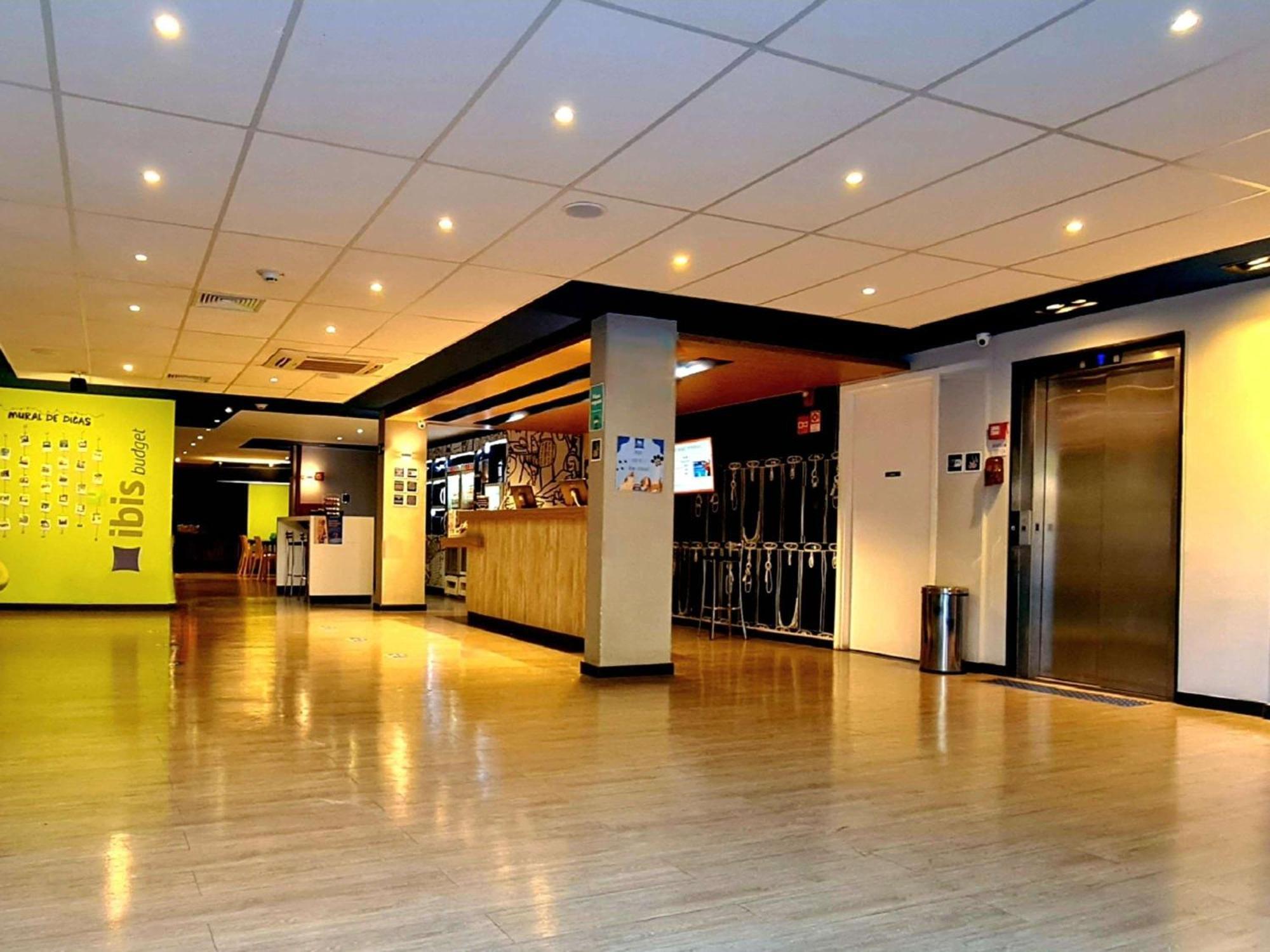 Hotel Ibis Budget 2*